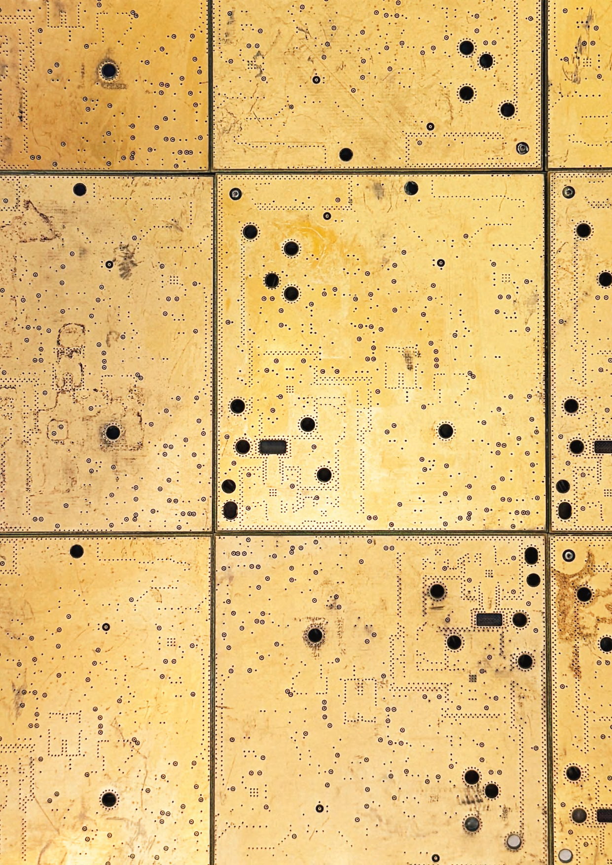 The Latent — BROWNIE Project at Post-Fair Paris — page 20 / 29